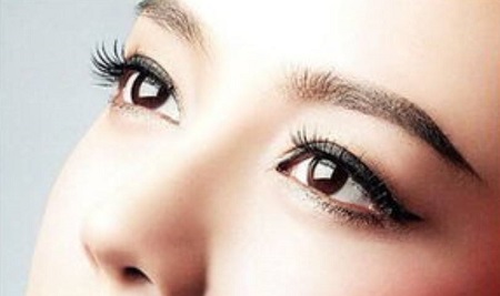 <a href='/baike/20159.html' target='_blank'><u>埋線雙眼皮</u></a>手術(shù)，有沒有不良副作用