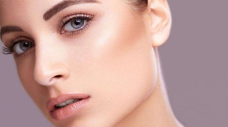 <a href='/ybzx/syp/' target='_blank'><u>割雙眼皮</u></a>選擇切開(kāi)法還是埋線法好