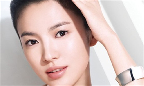 深圳激光洗眉多少錢(qián)？