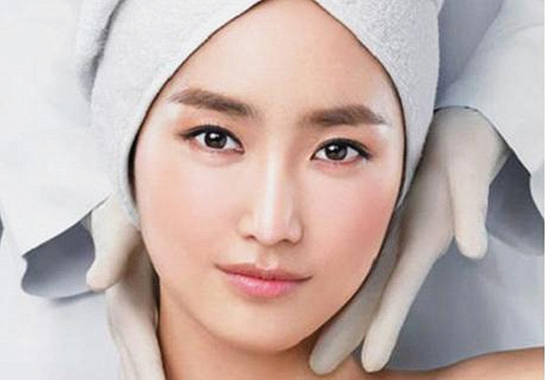 鼻翼縮小手術(shù)價(jià)格多少錢(qián)？