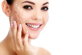 假體隆鼻后假體會不會移位？