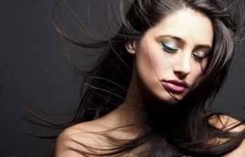 隆鼻是假體好還是注射好？