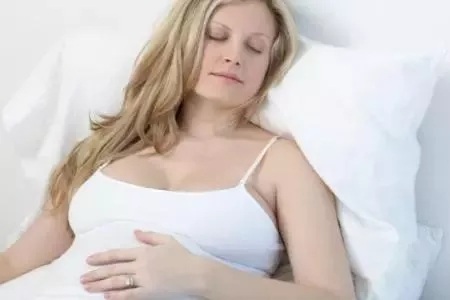 做了雙眼皮，醫(yī)師為什么建議要多睜眼？